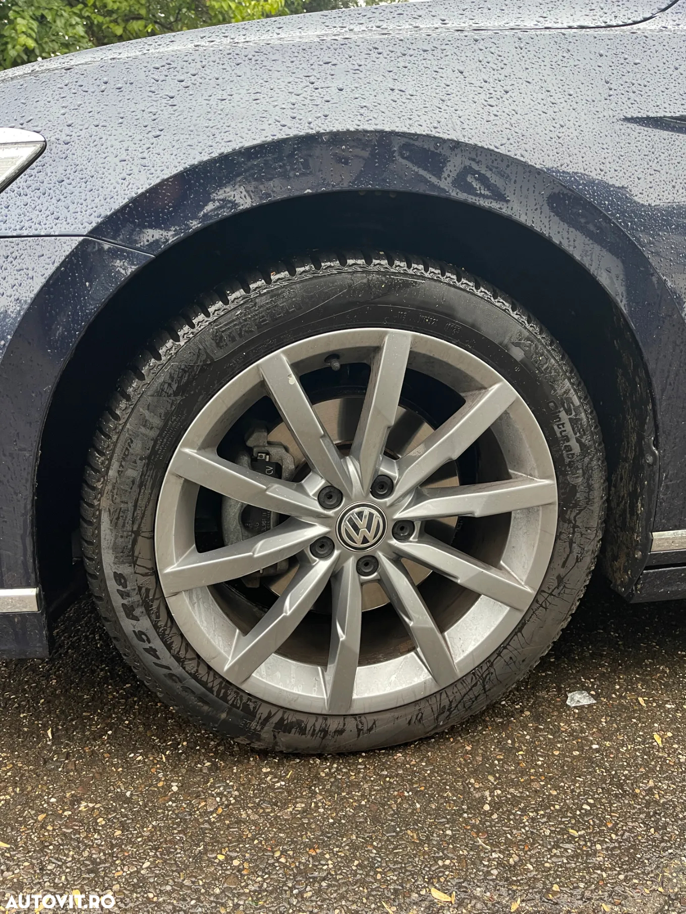 Volkswagen Passat - 3