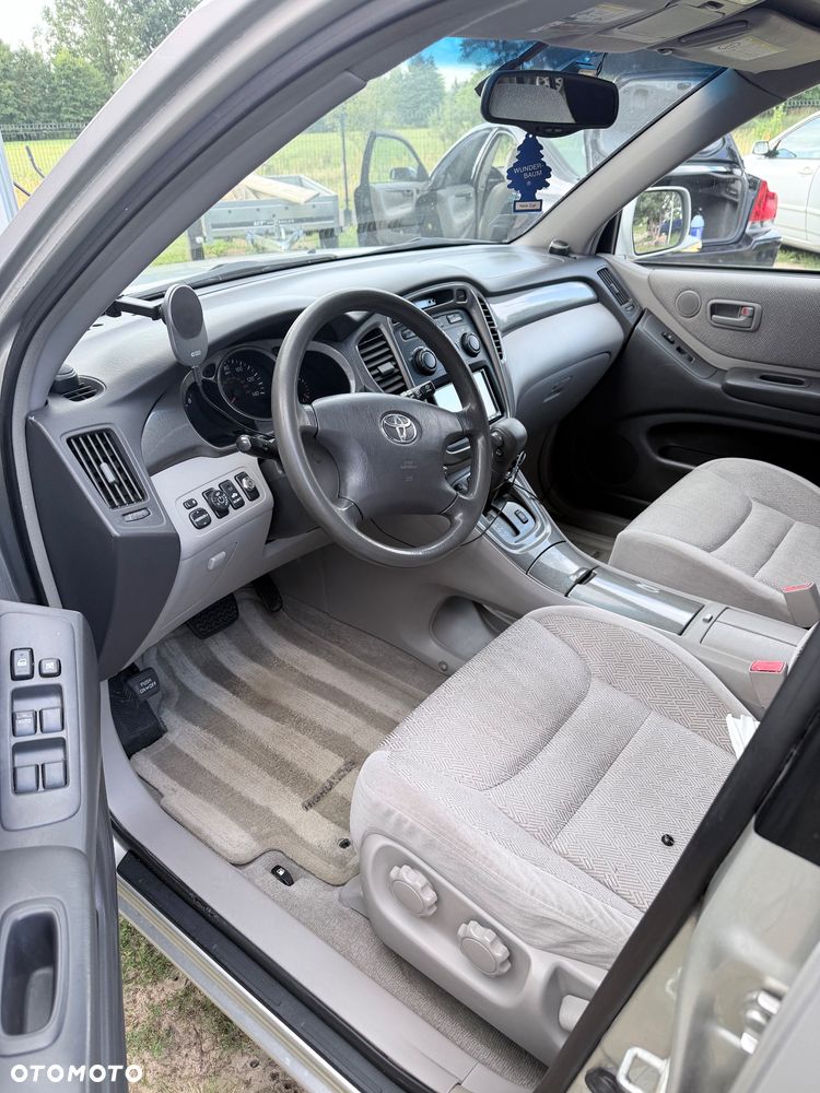 Toyota Highlander 3.0 V6 - 10