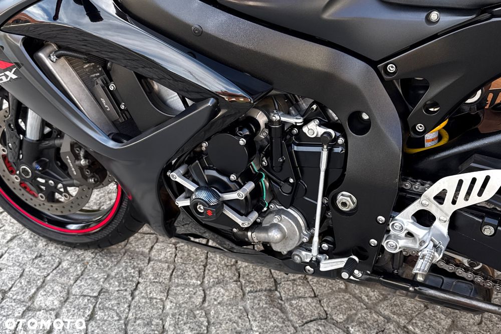 Suzuki GSX-R - 20
