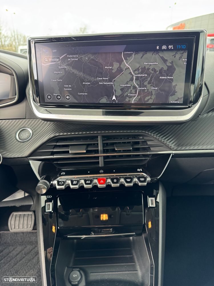 Peugeot e-208 Allure - 25