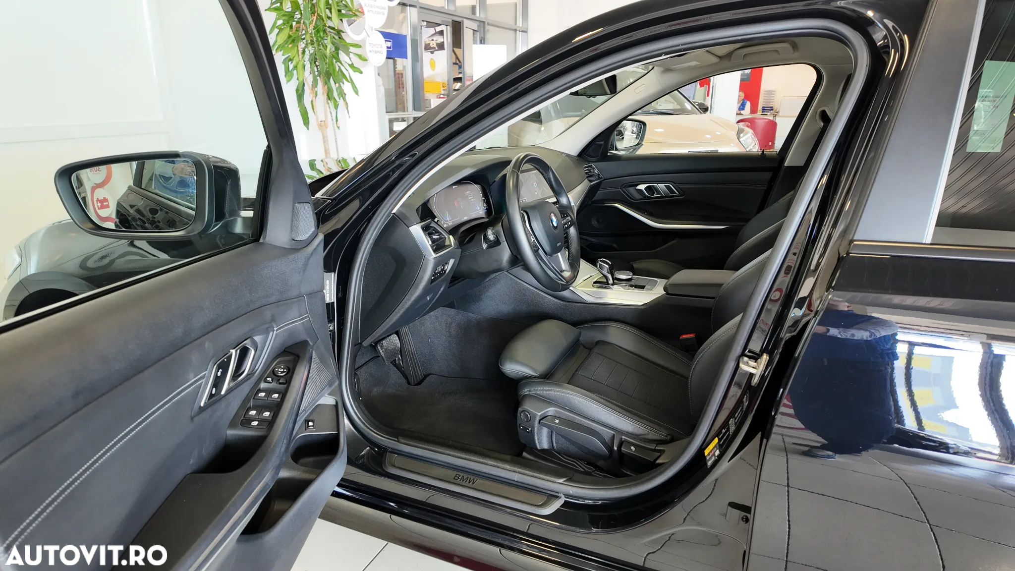 BMW Seria 3 330e xDrive Aut. Sport Line - 11