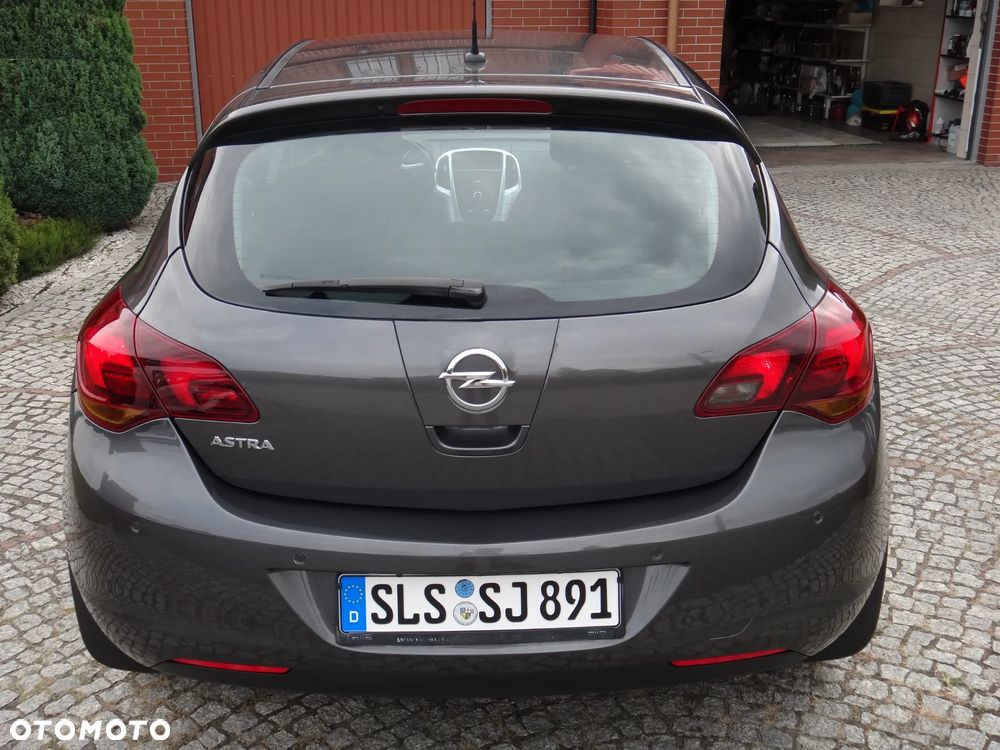 Opel Astra 1.6 Edition Sport - 22