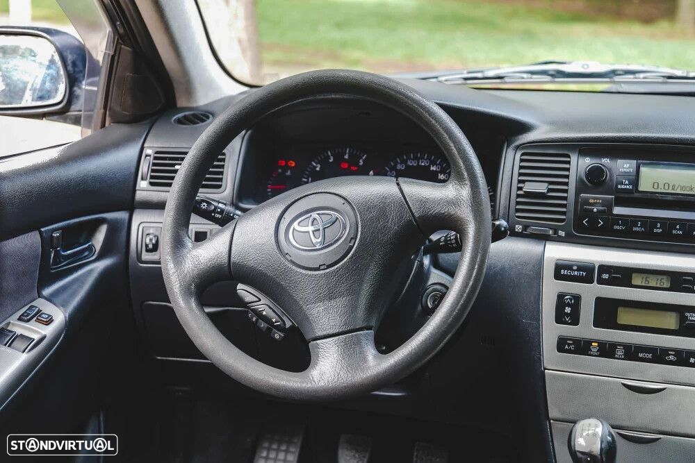 Toyota Corolla - 23