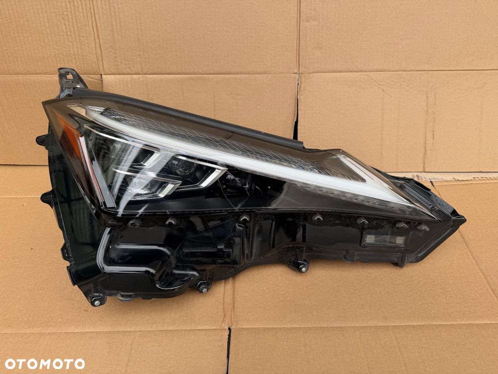 LEXUS UX LAMPA PRAWA PRZÓD FULL LED PRZEDNIĄ
