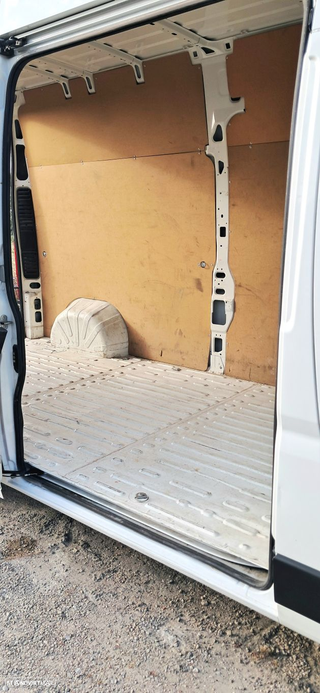Peugeot Boxer 2.2 BlueHDi 333 L3H3 Pro - 5