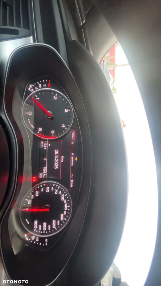 Audi A6 Avant 3.0 TDI clean diesel Quattro S tronic - 13