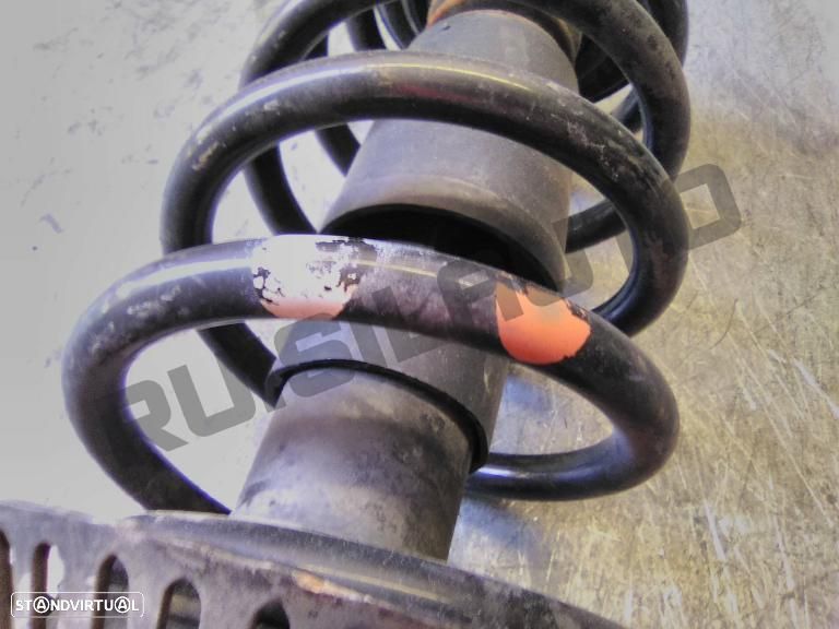Suspensão / Amortecedor E Mola Frente Esquerda 8d041_3031l Audi - 4