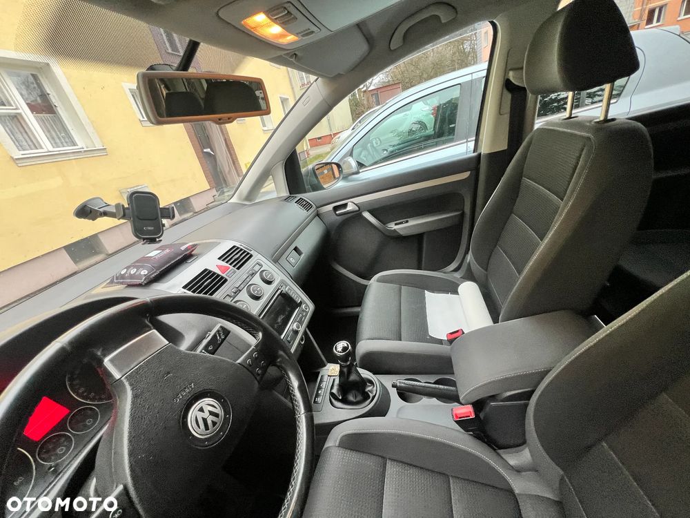 Volkswagen Touran 1.9 TDI Trendline - 9