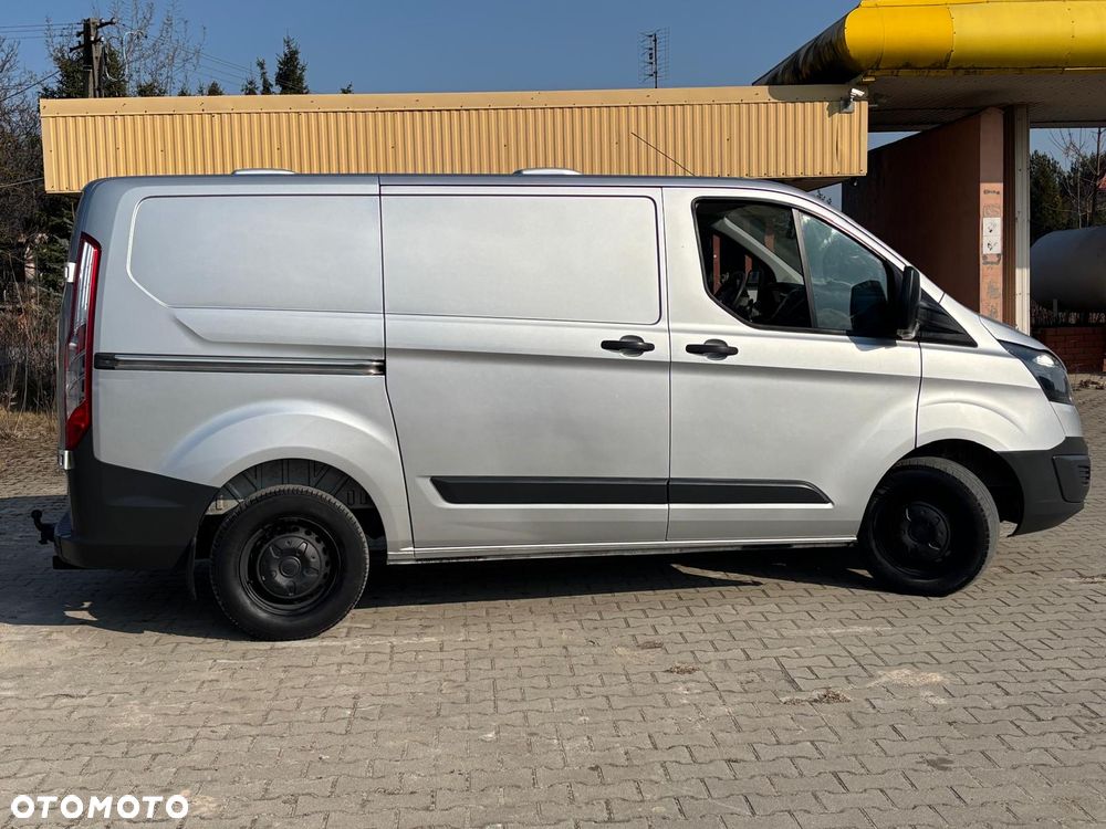 Ford Transit Custom - 9