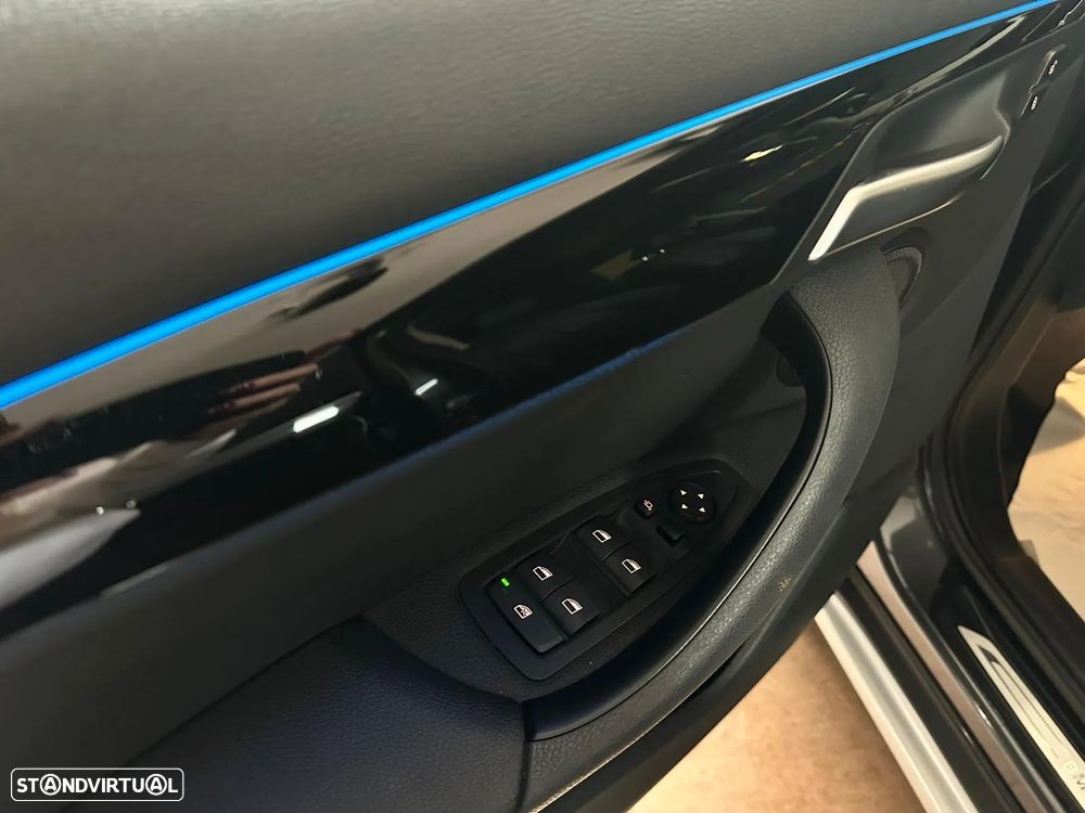 BMW X1 25 e xDrive xLine - 21