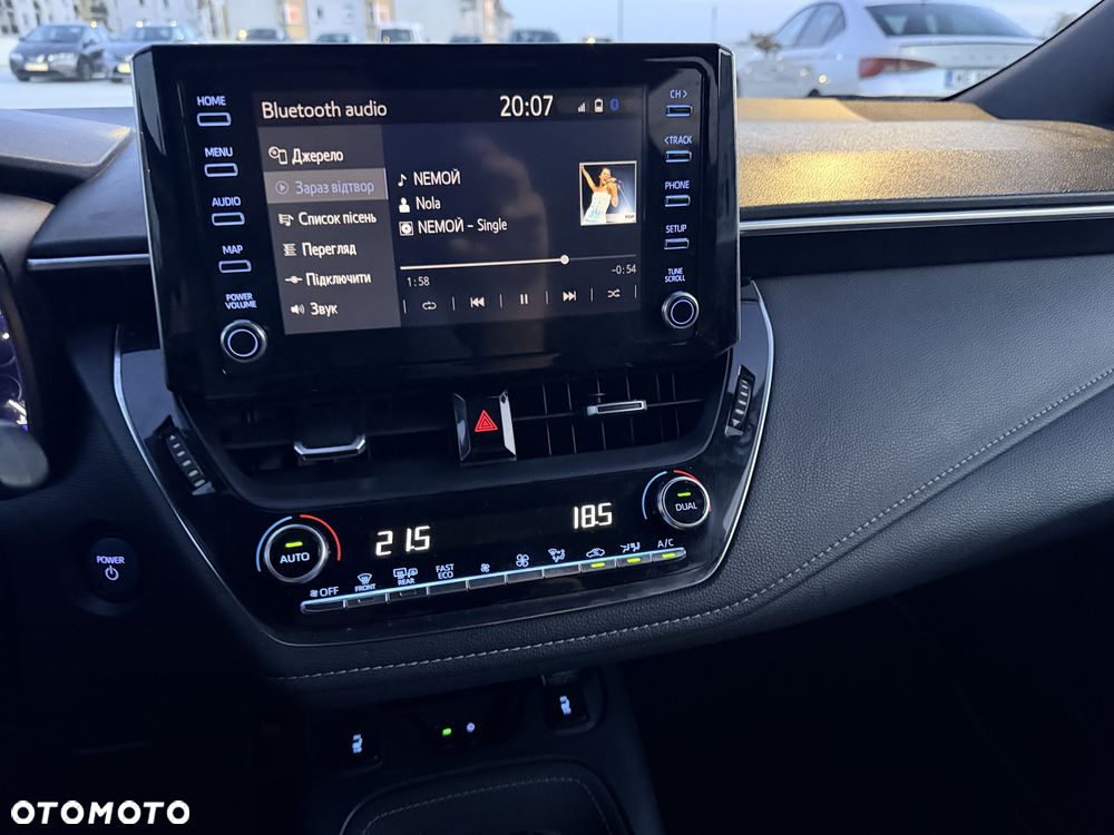 Toyota Corolla - 8
