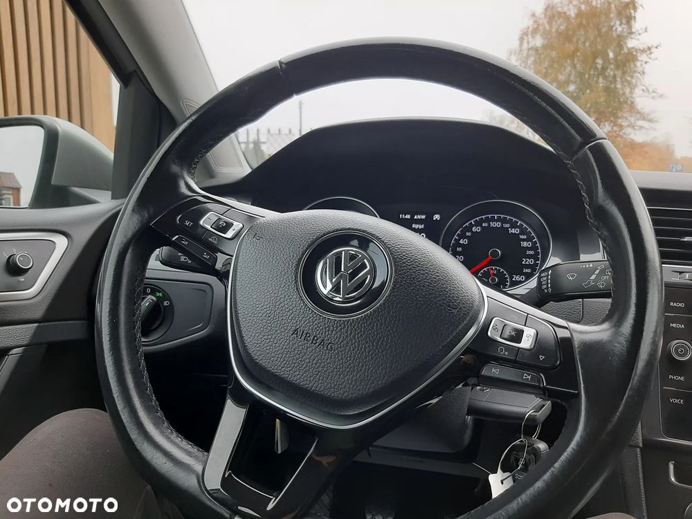 Volkswagen Golf 1.6 TDI (BlueMotion Technology) Comfortline - 25