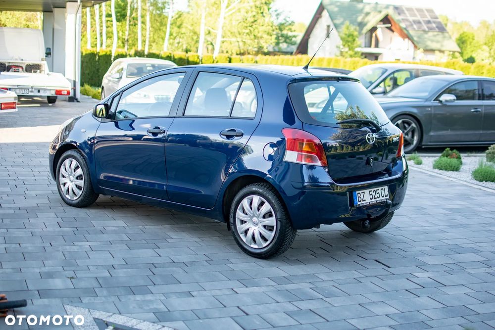 Toyota Yaris - 19