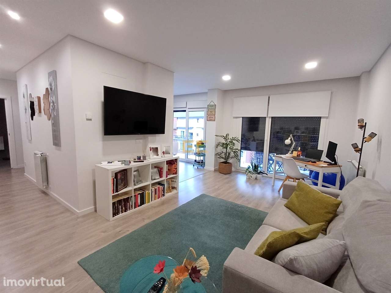 Apartamento T1, com Garagem, para venda - Quinta da Borloteira / Figue - Grande imagem: 4/19