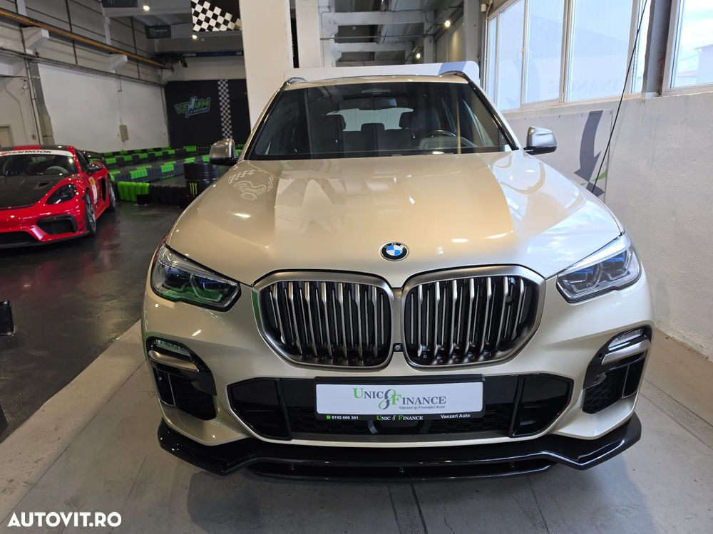 BMW X5 M M50d - 9