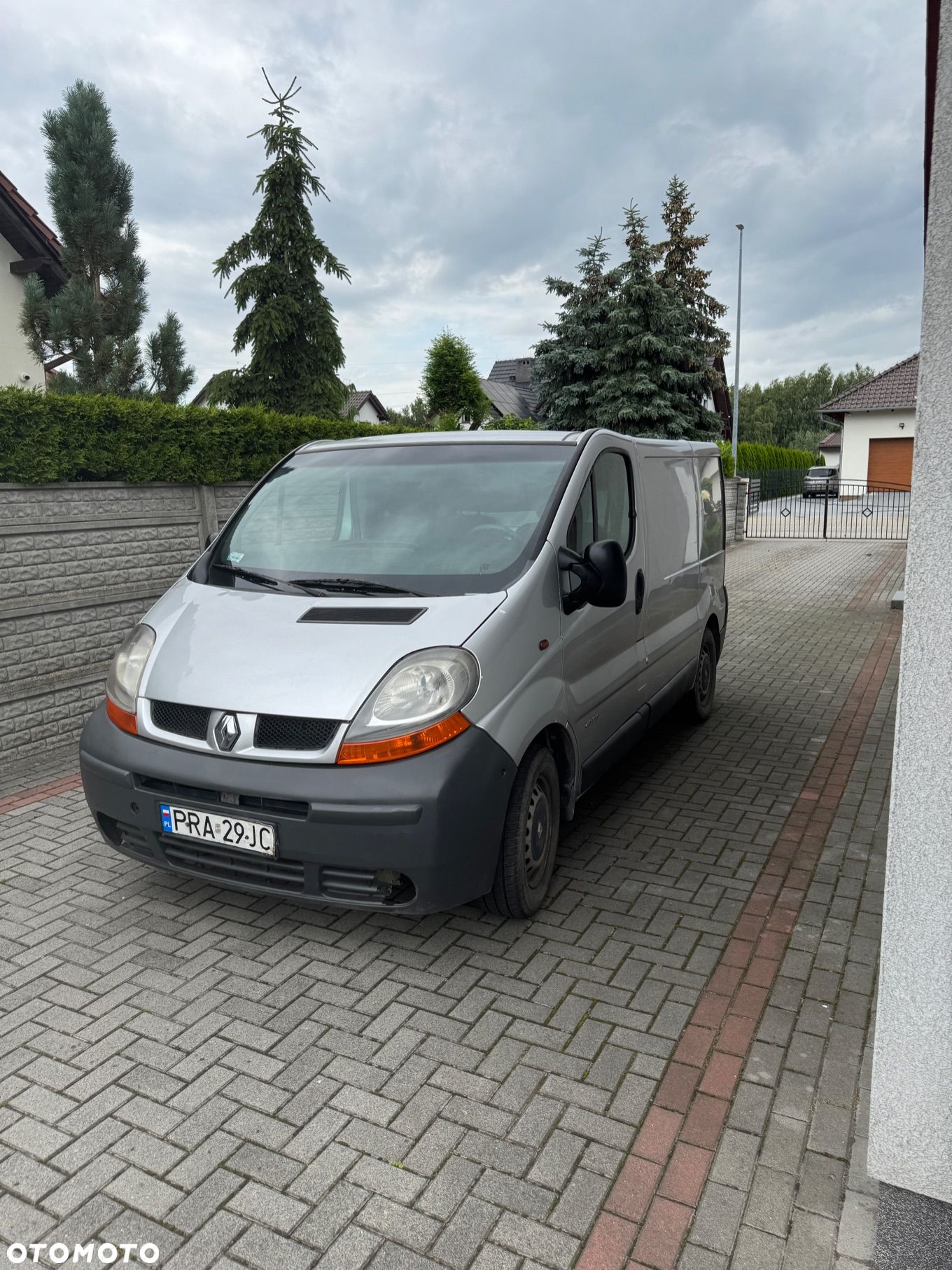 Renault Traffic - 1