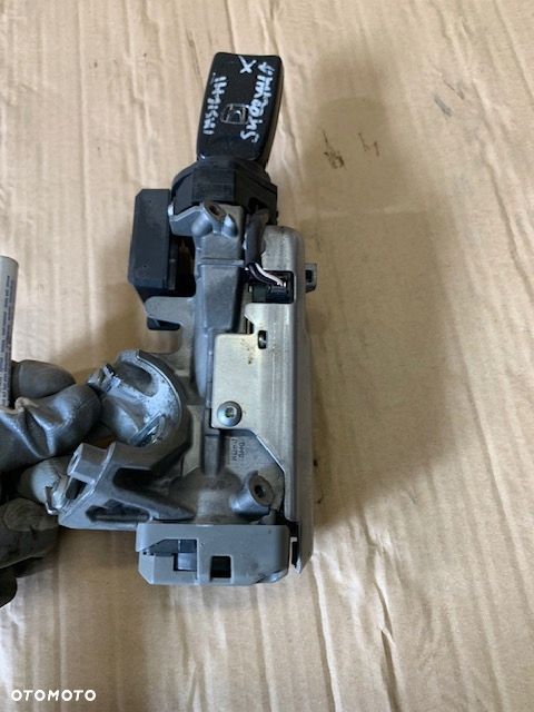 HONDA INSIGHT II STACYJKA KLUCZYK SCYZORYK LIFT 2010r - 1