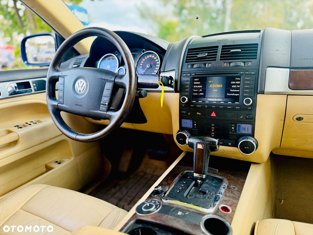 Volkswagen Touareg 3.2 V6 Tiptr - 15