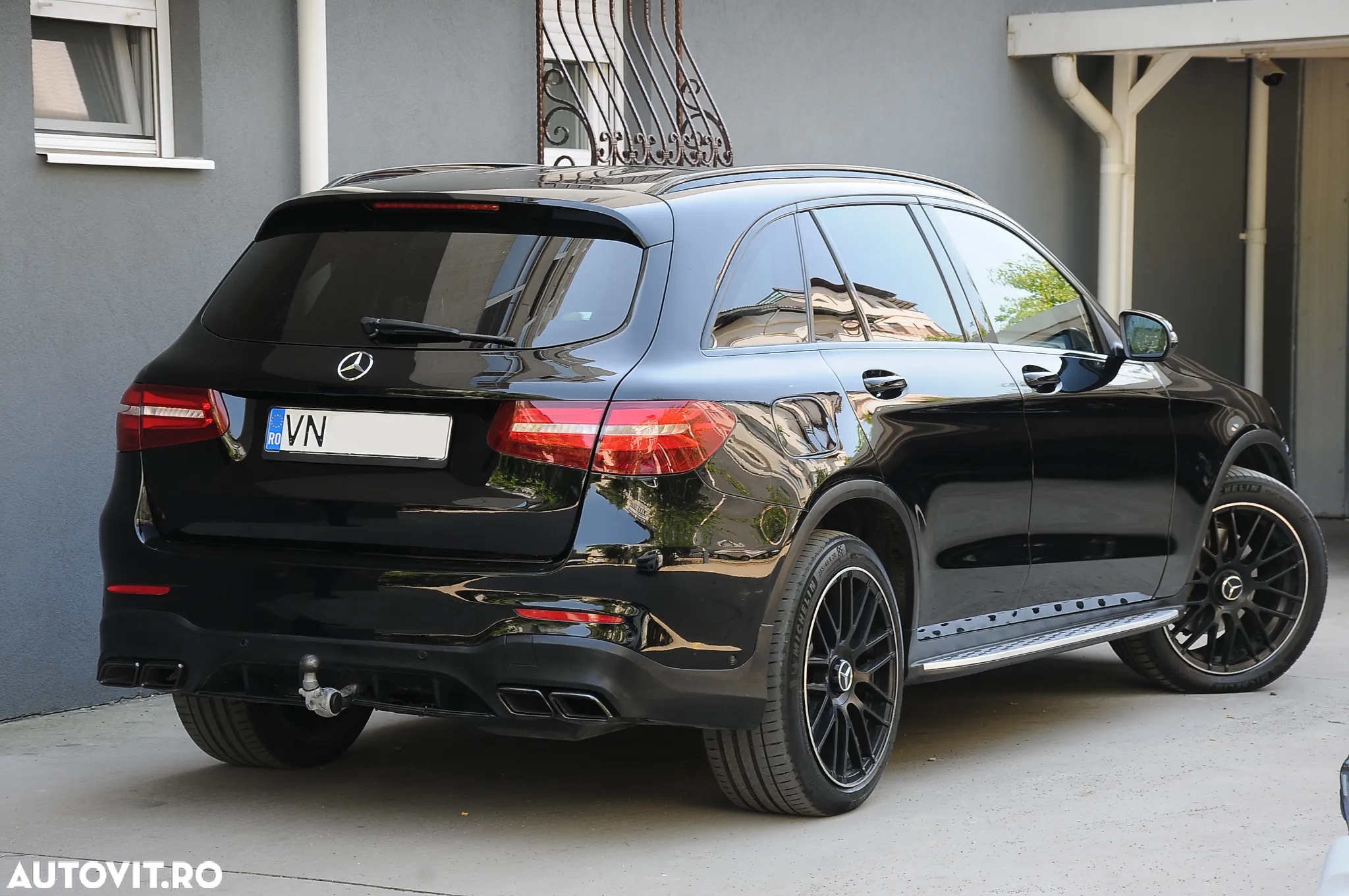Mercedes-Benz GLC 220 d 4MATIC - 4