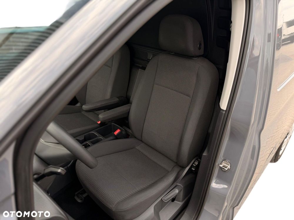 Volkswagen Caddy Maxi - 20