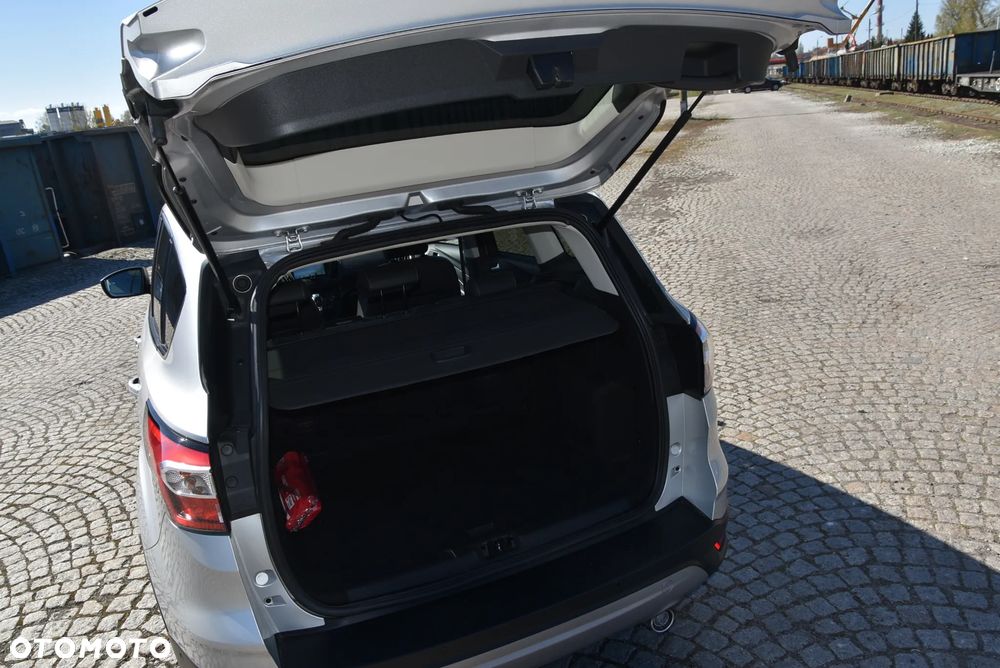 Ford Kuga 1.5 EcoBoost 4x4 Titanium - 27