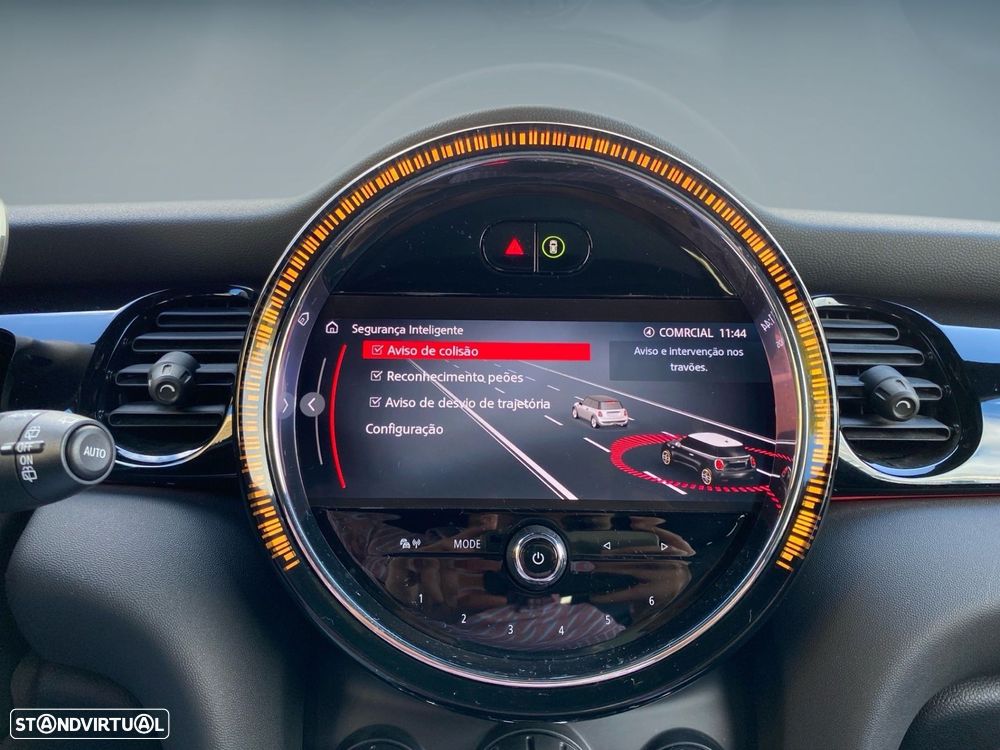 MINI 3 Portas Cooper SE Premium Classic - 10