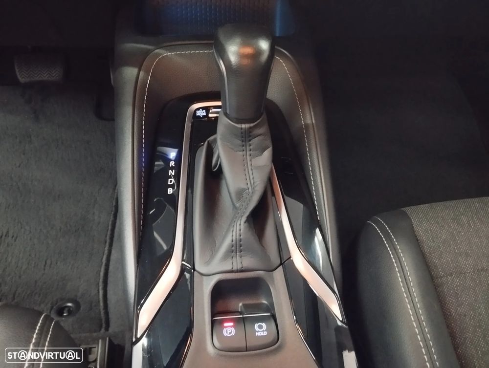 Toyota Corolla 1.8 Hybrid Comfort - 31