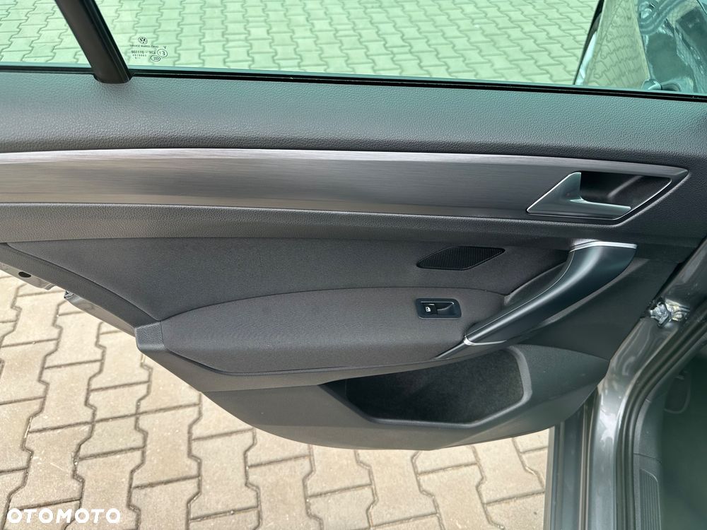 Volkswagen Golf Sportsvan SV 1.0 TSI Trendline - 21