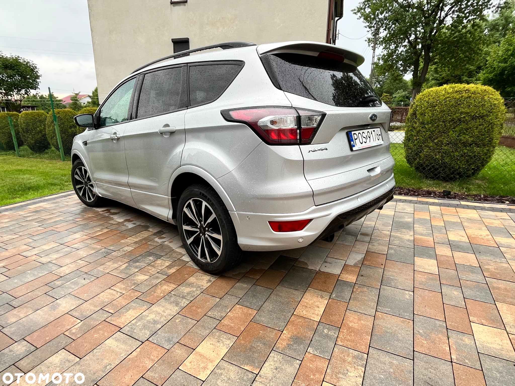 Ford Kuga 1.5 EcoBlue FWD ST-Line - 3