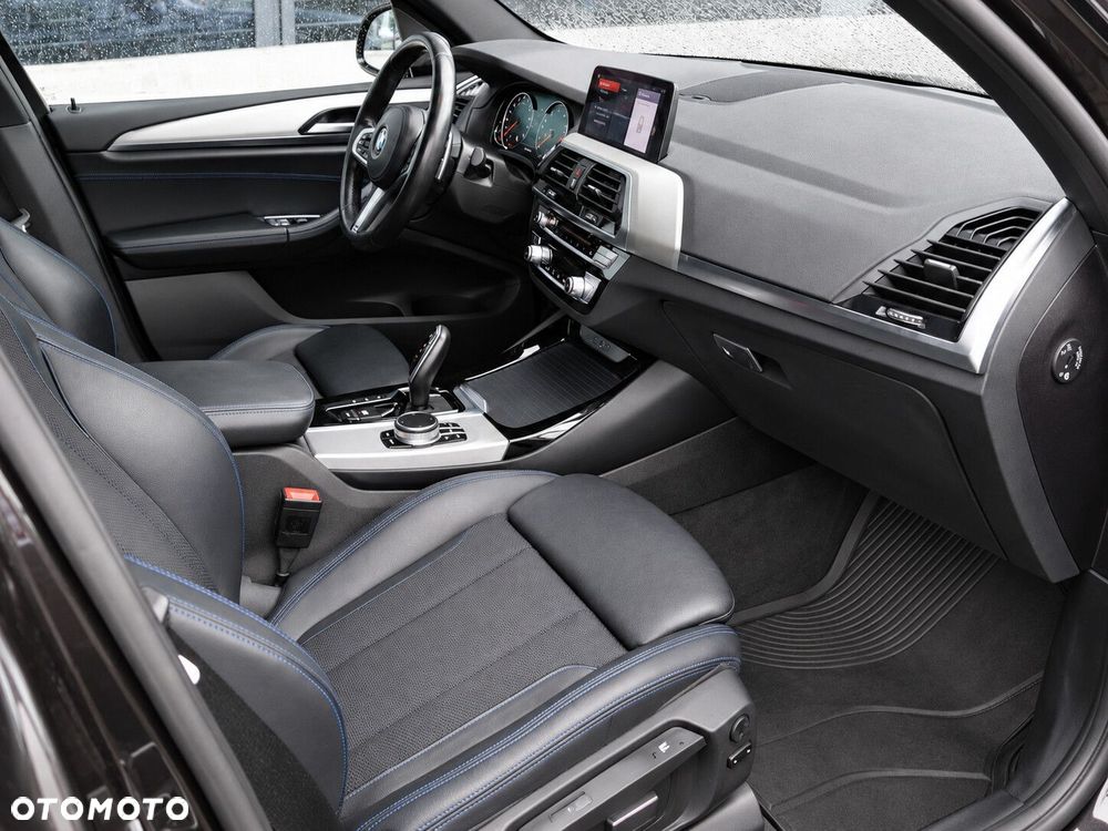BMW X3 - 24
