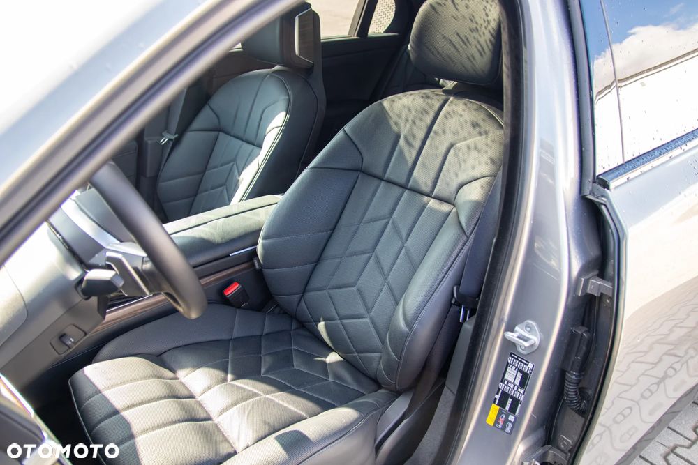 BMW Seria 7 - 25