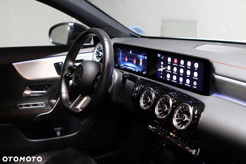 Mercedes-Benz CLA 250 AMG Line 7G-DCT - 27