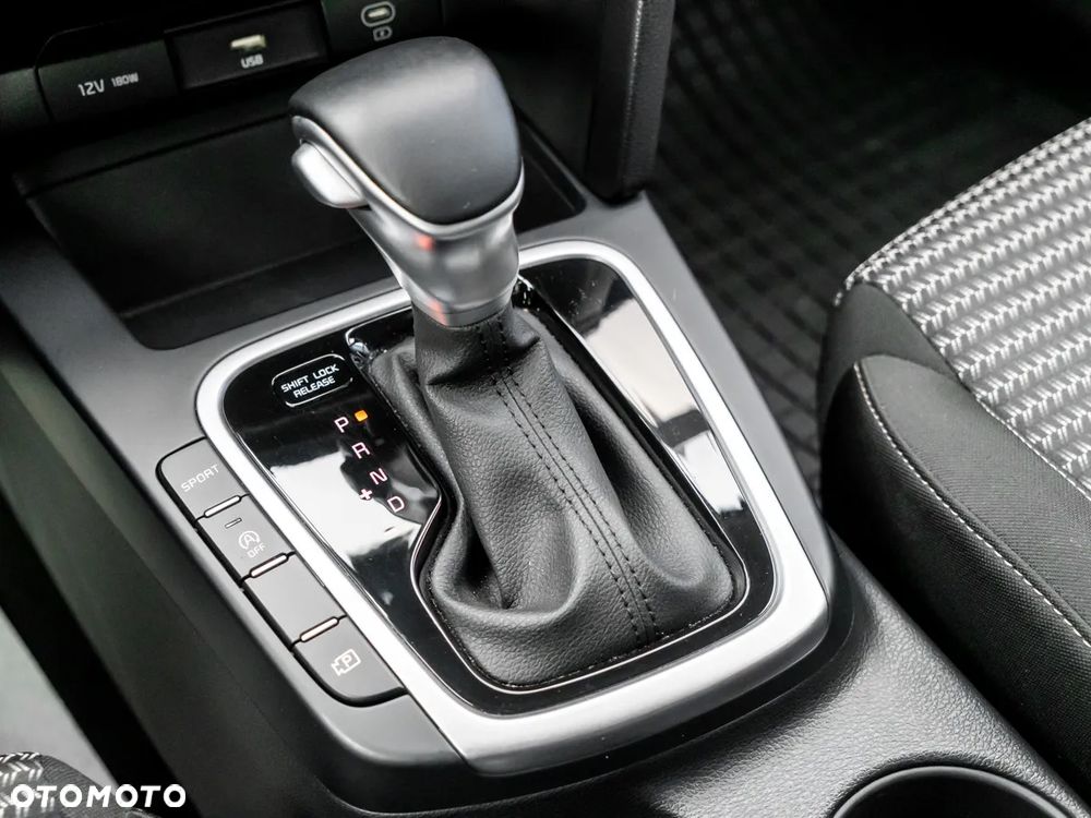 Kia XCeed 1.5 T-GDI M DCT - 15