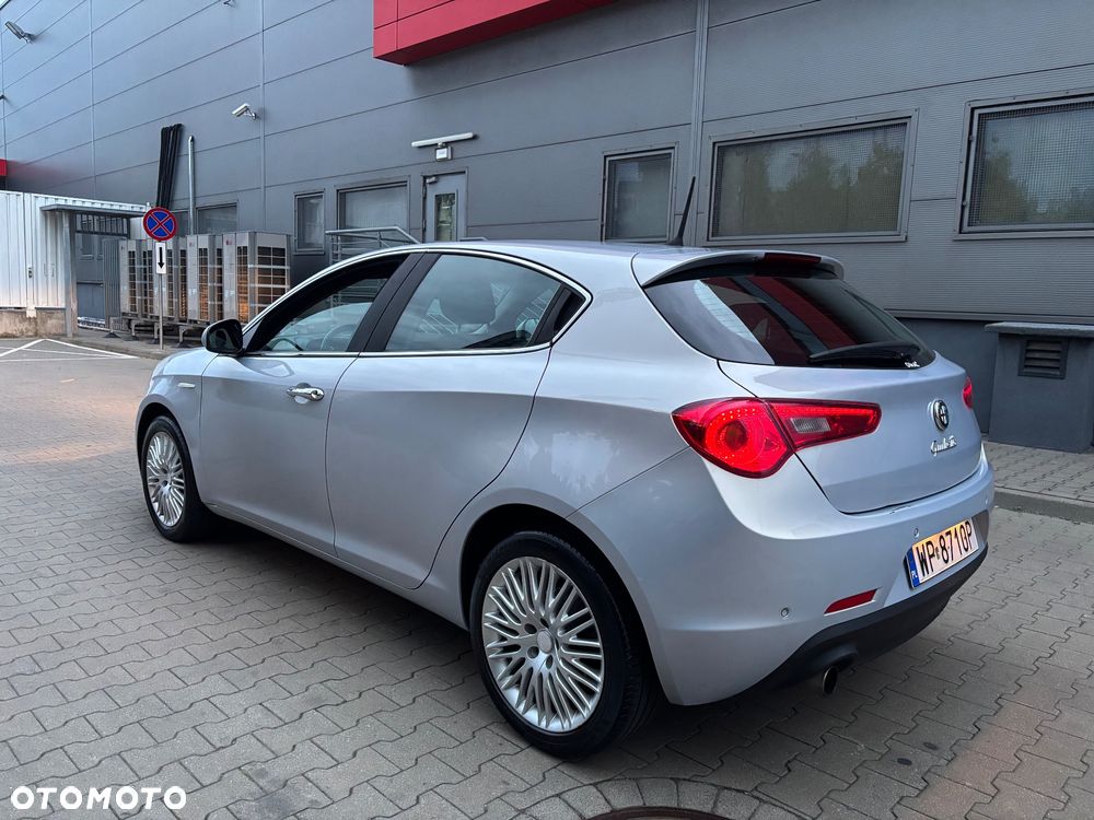 Alfa Romeo Giulietta 1.4 TB Distinctive - 5