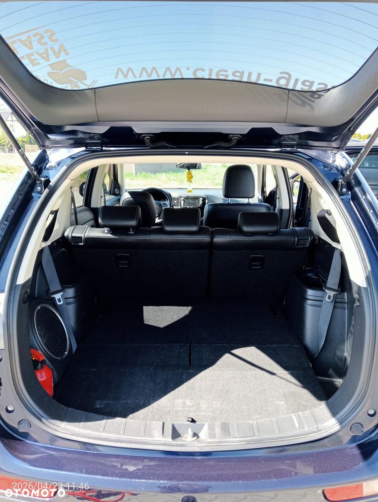 Mitsubishi Outlander 2.2 DI-D 4WD Motion - 3