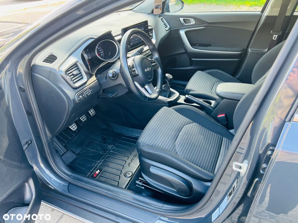 Kia XCeed - 6