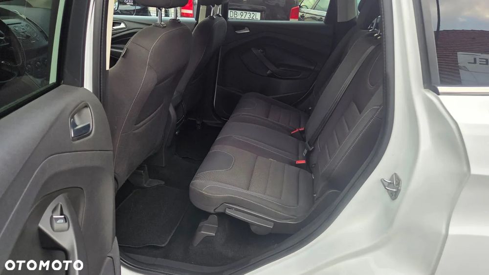 Ford Kuga 2.0 TDCi 4WD Titanium - 7