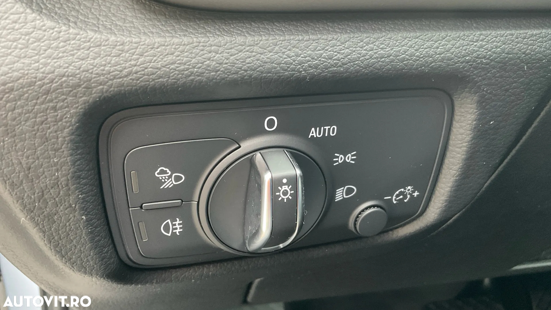 Audi A3 1.5 35 TFSI S tronic Design - 8