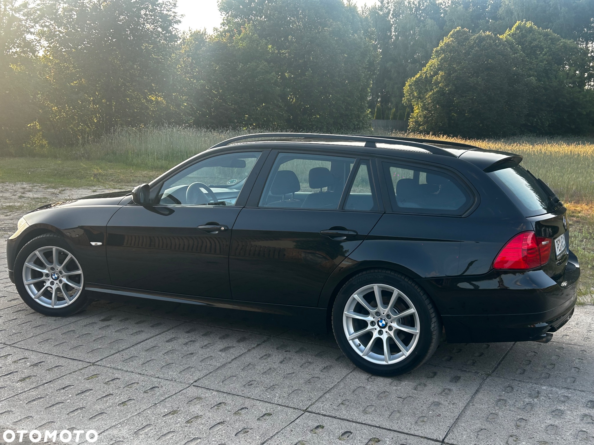BMW Seria 3 318d Touring Luxury Line - 7