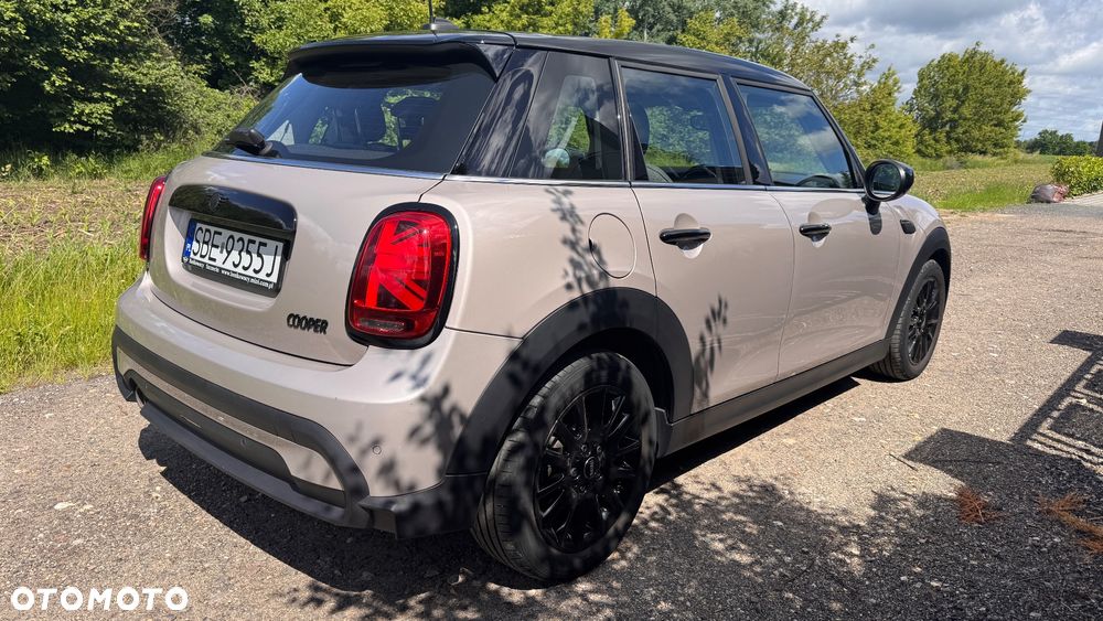 MINI Cooper Classic Trim - 17