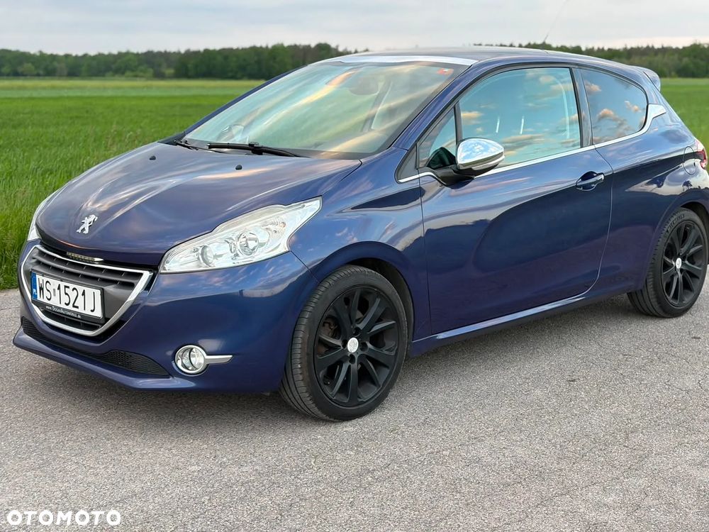 Peugeot 208 1.6 THP Allure - 3
