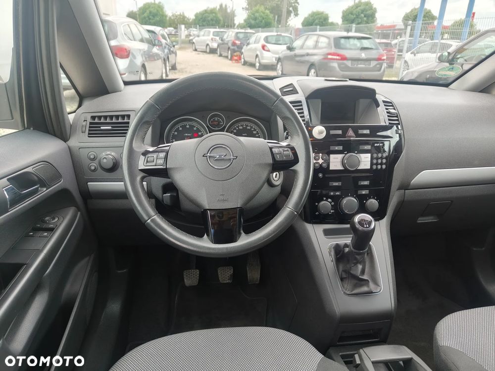 Opel Zafira 1.8 Edition 111 Jahre - 18