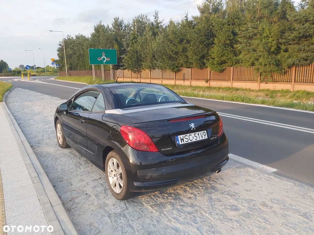 Peugeot 207 CC - 5