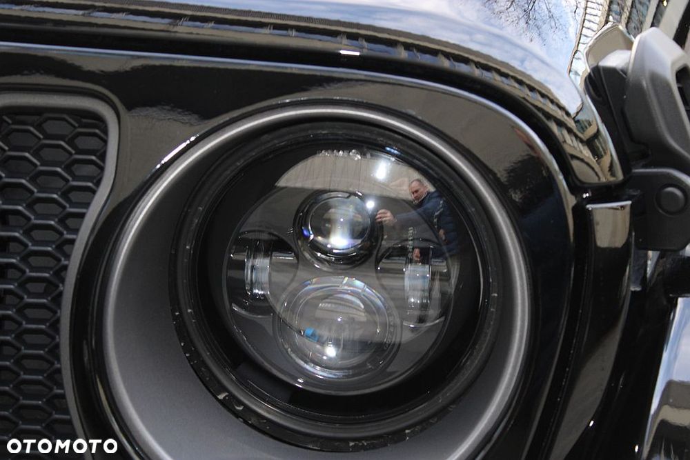 Jeep Wrangler 2.0 4xe Plug-In Hybrid Softtop Sahara - 11