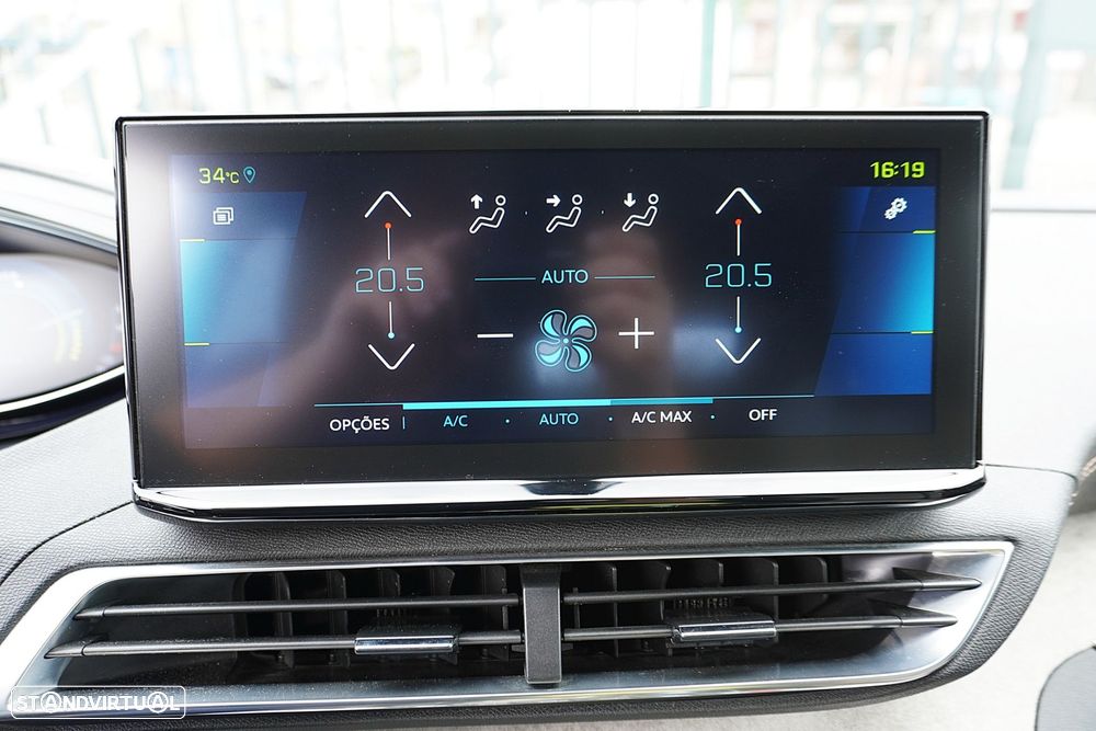 Peugeot 3008 1.6 Hybrid4 GT Line e-EAT8 - 41