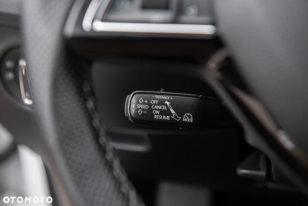 Skoda Superb 2.0 TDI DSG Sportline - 21