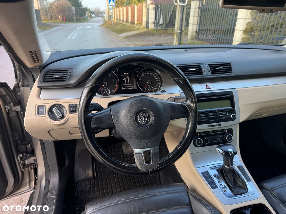 Volkswagen CC - 10