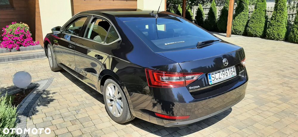 Skoda Superb 2.0 TDI Style - 5