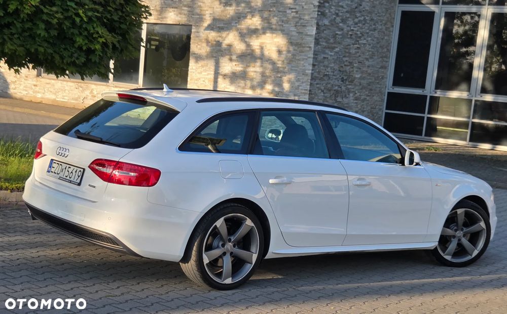Audi A4 Avant 2.0 TDI DPF clean diesel quattro S tronic S line Sportpaket - 9