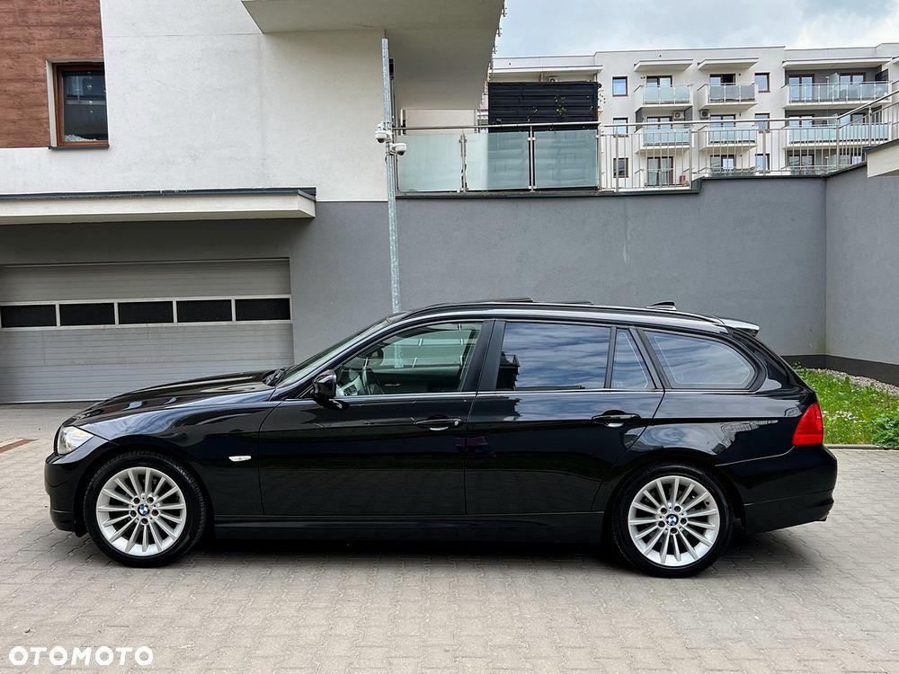 BMW Seria 3 318i Edition Exclusive - 5